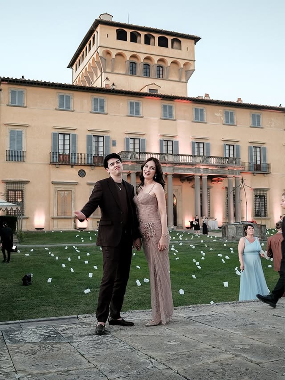 Maxime Bouttier Jadi Plus One Luna Maya